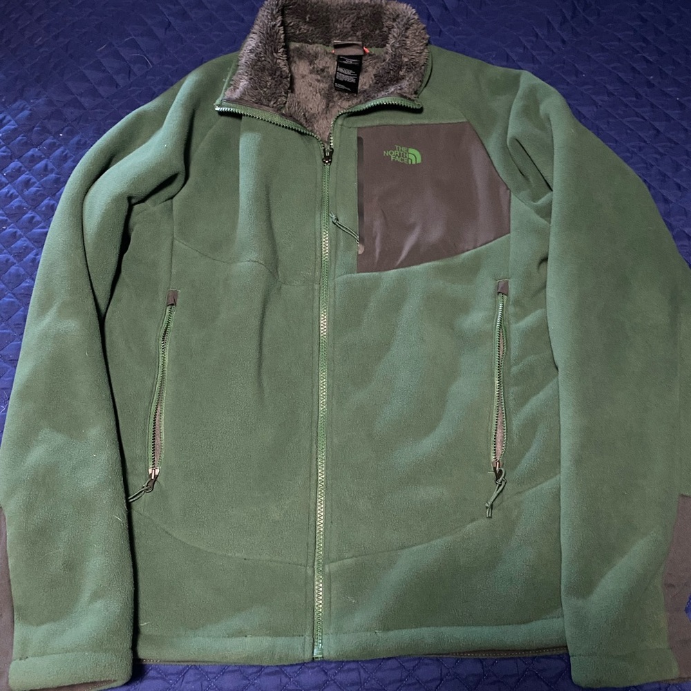 The North Face Mens- Medium Green Fleece
